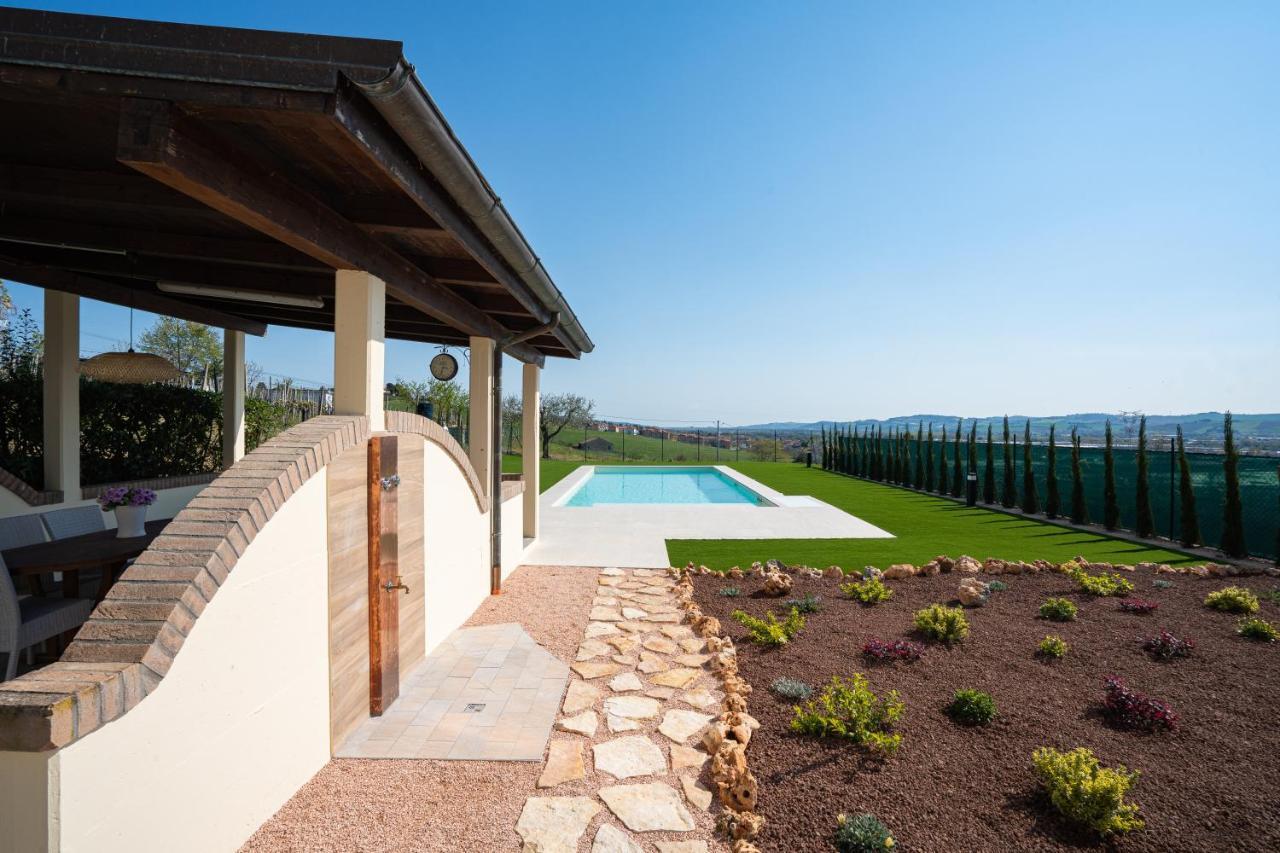 Tenuta Dei Franceschi Borgo Santa Maria 外观 照片