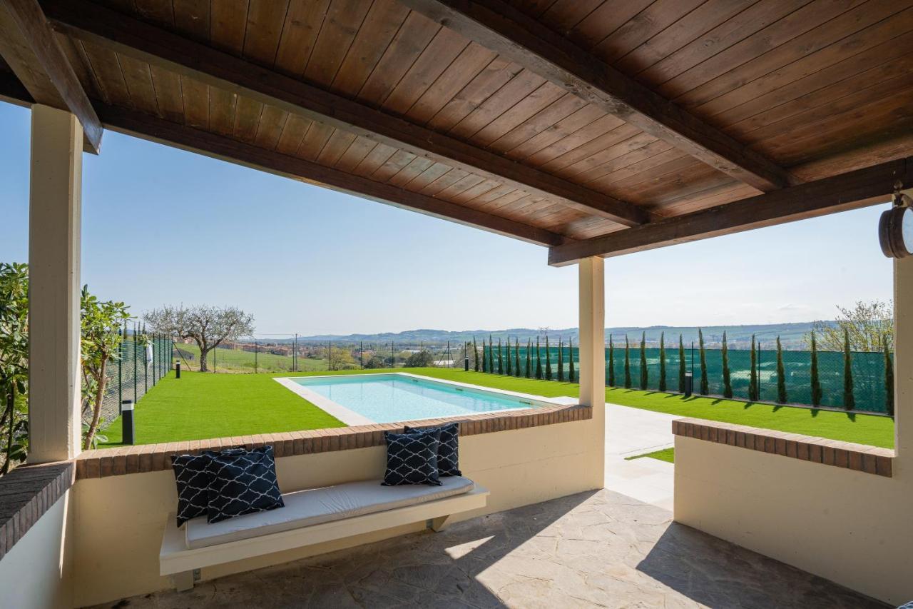 Tenuta Dei Franceschi Borgo Santa Maria 外观 照片
