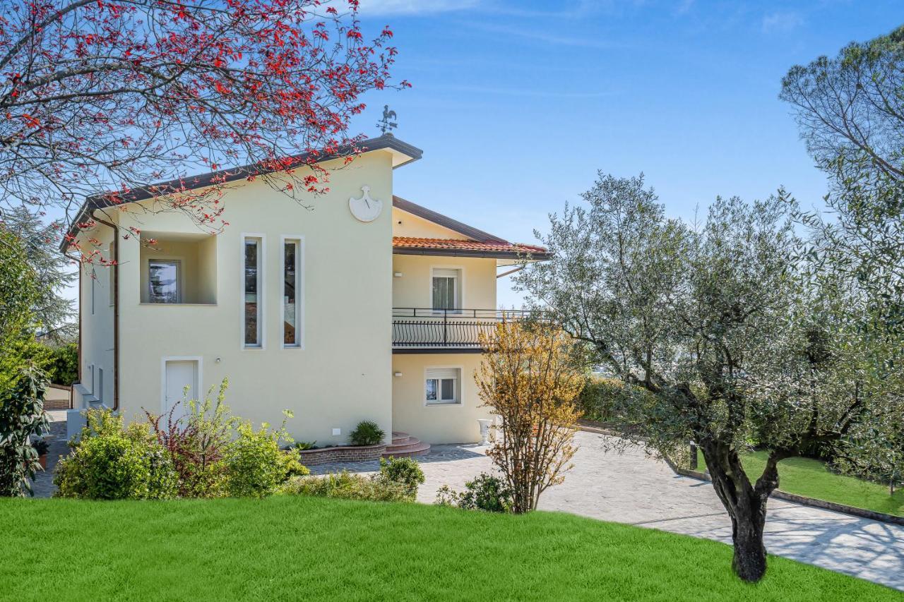 Tenuta Dei Franceschi Borgo Santa Maria 外观 照片